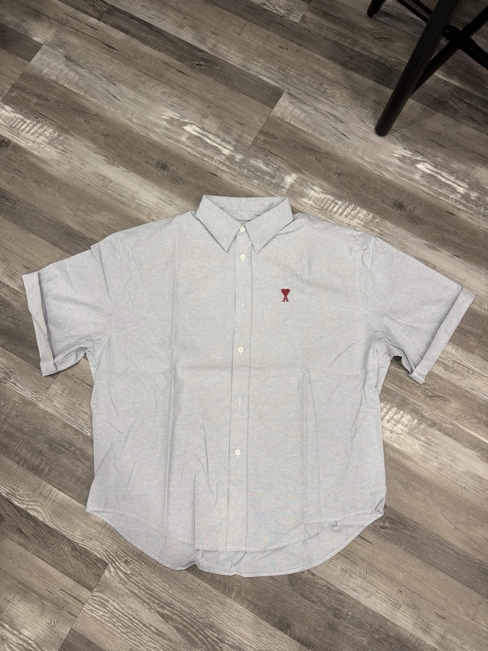 Ami Light Gray Short-Sleeve Button-Down with Red Chest Emblem